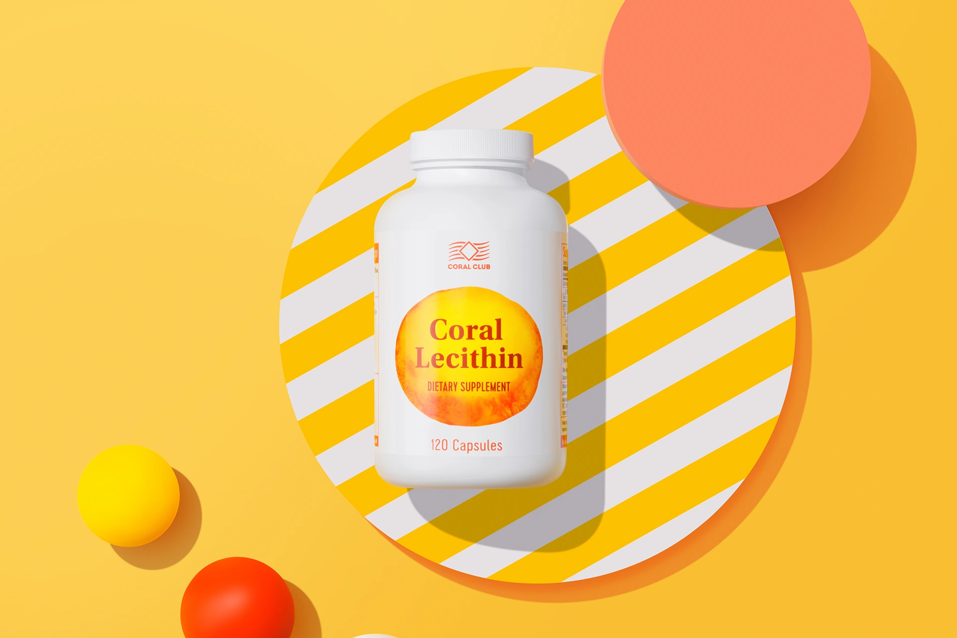 Удобный формат капсул Coral Lecithin в лайфстайл-окружении на фоне свежих ингредиентов